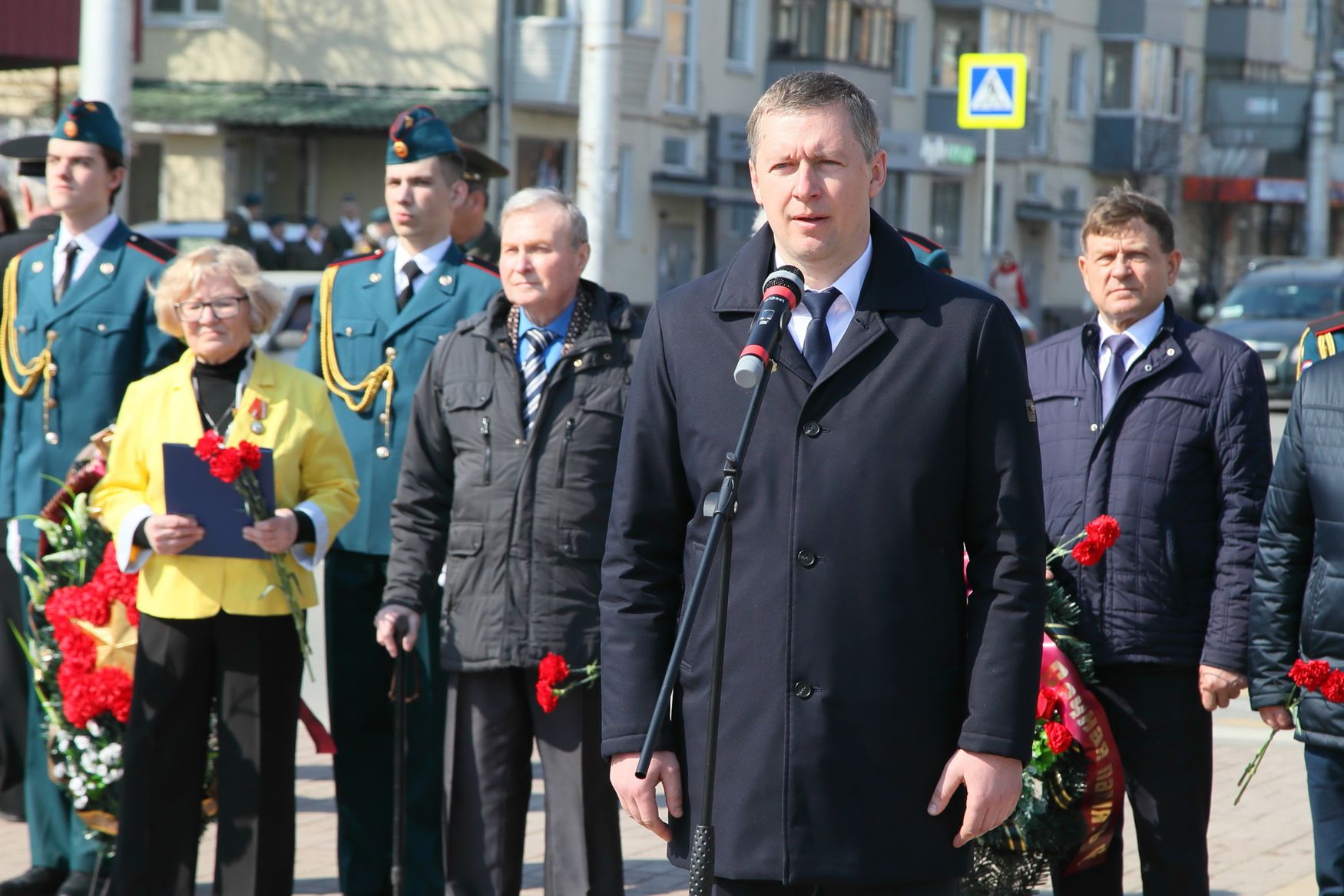 памятник площади победы в калуге